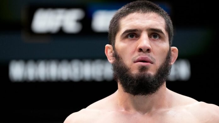 pronostic-michael-page-islam-makhachev-ufc-322